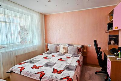 Apartament 2 camere modernizat,mansarda,etaj 10, zona Carpati-Darmanesti - 4