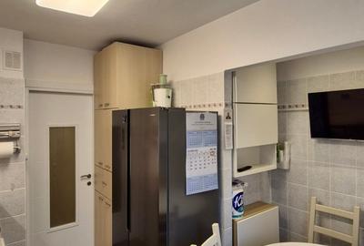 Apartament 4 camere de vanzare | Centrala proprie | - 8