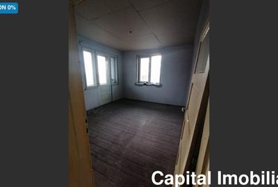 Apartament cu 2 camere decomandat în Micro 1