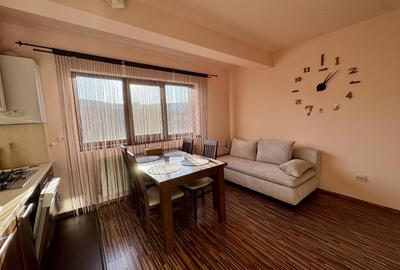 Apartament cu 3 camere decomandat, mobilat în Florești