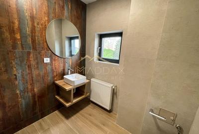 Spatiu comercial S+P // *362mp* // Victoriei - 33