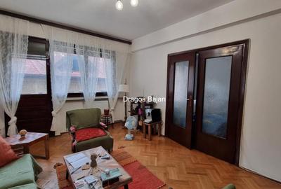 3 camere / 1958 // Cismigiu - 1