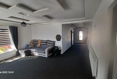 Spatiu comercial si Vila P+1 de vanzare in Comuna Cosereni, jud.Ialomita, 50 km - 14