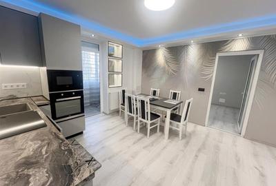 Apartament cu 3 camere semidecomandat în Rogerius