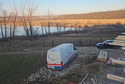 Se vinde casa 80% finalizata langa lac Dumbrava - Iasi sau se contracteaza si se - 12