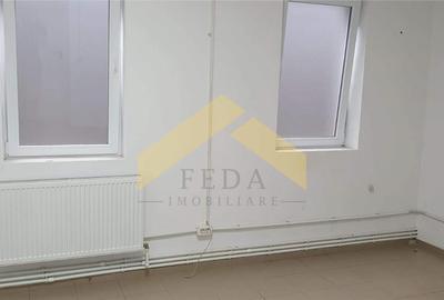 De vanzare doua hale pe un teren imprejmuit 9000 mp zona Gai - 23