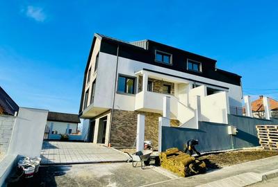 Duplex cu panorama asupra orasului zona Dambul Rotund - 4
