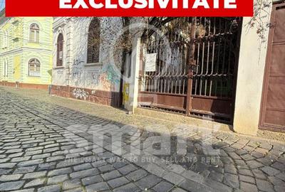 Casă în centrul istoric cu spațiu comercial și parcare proprie Zona 0 - 1