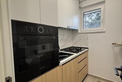 Garsoniera Bd-ul Ion Mihalache Metrou 1 Mai - 6 minute - 5