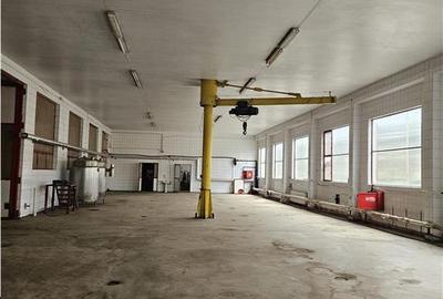 Spațiu industrial, de 2,200 mp, în Mârșa