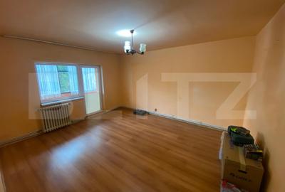 Apartament cu 4 camere, decomandat, 78 mp, 2 bai, et intermediar, Dambul Rotund - 4