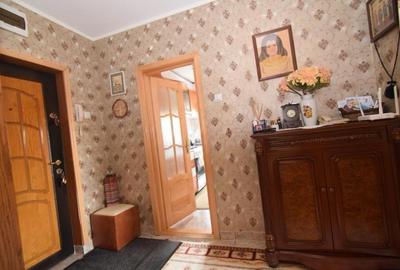 Apartament  cu 3 CD, modelul cu 2 bai - Pacurari - OMV - 10
