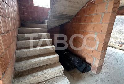 Casa de vanzare individuala 5 camere curte 500 mpu 127 mpu Selimbar - 12