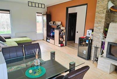 Casă individuală cu 2 camere în Bod