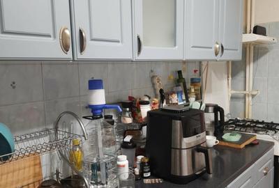 Apartament 4 camere - CENTRALA PROPRIE - APARATORII PATRIEI - 4