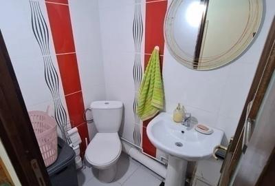 3 Camere Decomandat 72mp Mobilat zona Nicolina - 6