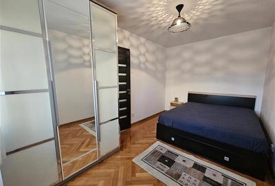 Apartament intim zona Saturn - 1