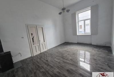Apartament la casa de vanzare in Alba Iulia - 3