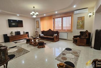 Vila de vanzare Mogosoaia Lac-zona top - 1