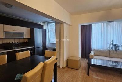 Apartament cu 3 camere decomandat, mobilat în Mihai Bravu