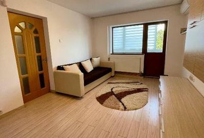 Apartament 3 camere de vanzare Gorjului