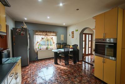 Casa in Serbanesti - 5