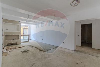 Activ Hotelier SubEvaluat | 18.000 mp construiti | 3 ha teren | BRASOV - 52