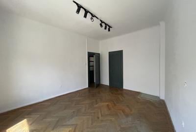Apartament cu farmec istoric, 120 mp, în inima Clujului – Strada Eroilor - 3