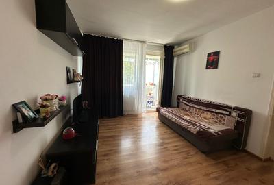 EXCLUSIV! Apartament 2 camere - Brotacei-Tomis III - 75.000 euro (Cod E8+E10) - 1