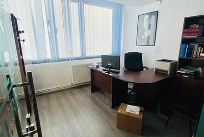 Spatii birouri - Calea Plevnei - de la 85 mp - 10