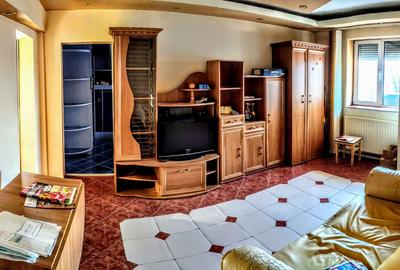 Apartament 3 camere, etaj 4/4, 52 mp utili, zona Piata Sud – Mausoleul Eroilor - 1