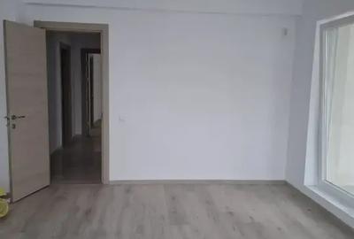Apartament cu 3 camere în Theodor Pallady