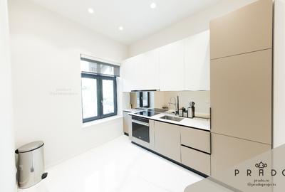 Casă contemporană, complet renovată, cu două corpuri și curte - Centru - 11