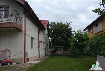 Casă individuală cu 6 camere în Sud