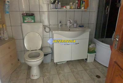Casa de vanzare 5 camere teren aferent 1410 mp cu toate utilitatile zona Oarda - 19