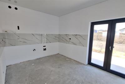 Casa Breazu,4 camere,2 bai,Teren 450mp,Incalz Pard,Dressing,Placa,Pod - 7