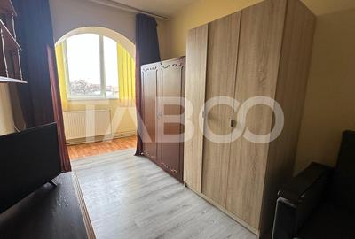 Apartament 3 camere  2 balcoane etaj intermediar Terezian Sibiu - 6