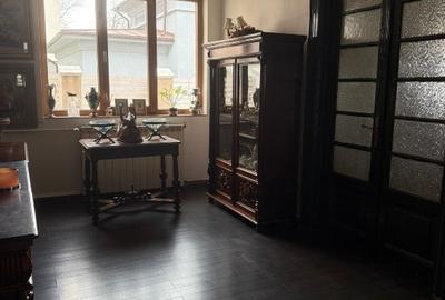 Cotroceni , Piața Leu , Palatul Cotroceni - 3