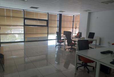 Delfinariu-bd. Mamaia, spatiu birouri, 120 mp., openspace - 3
