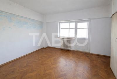 Apartament de vanzare decomandat cu 3 camere balcon etaj 2 in Turnisor - 3