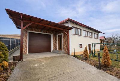 Casă individuală cu 4 camere în Bogonos