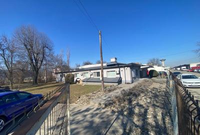 Hala 1600 mp si teren 4000 mp de vanzare,  BACAU, Str. Constantei(Alexei Tolstoi - 8