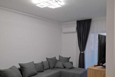 Apartament cu 2 camere decomandat, mobilat în Metalurgiei