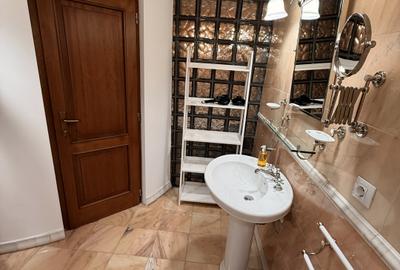Apartament cu jacuzzi, 60 mp cu jacuzzi si terasa 16 MP, central - 9