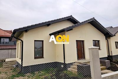 Casă individuală cu 3 camere în Micești