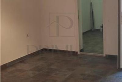 Spatiu comercial, zona linistita, 2 intrari, 75 mp, 4 camere - 5