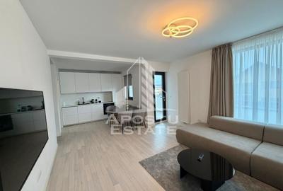 Apartament cu 3 camere semidecomandat, mobilat în Dumbrăvița