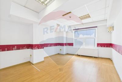 Zona Vitan - Spațiu de birouri suprafata 183 mp - 19