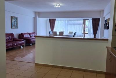 Bd. Mamaia – Delfinariu| 3 camere mobilat, utilat | 104 mp | Garaj subteran - 8