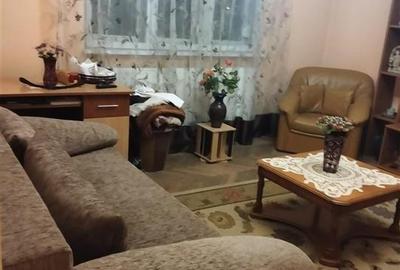 Apartament cu 2 camere decomandat în Apollo